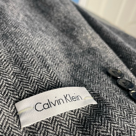 Calvin Klein Grey Classy Vest Jacket - Picture 5 of 5
